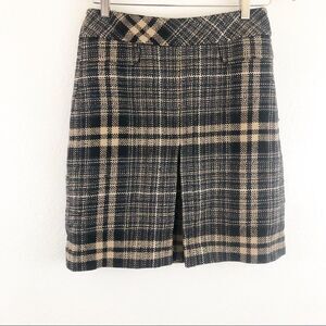 Ann Taylor plaid Wool pencil skirt with two front pockets size 4P New with tags